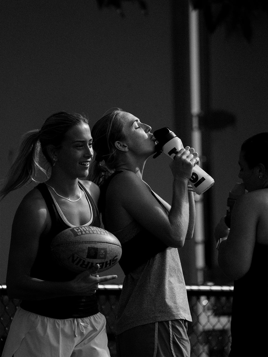 Melbourne AFLW tweet media
