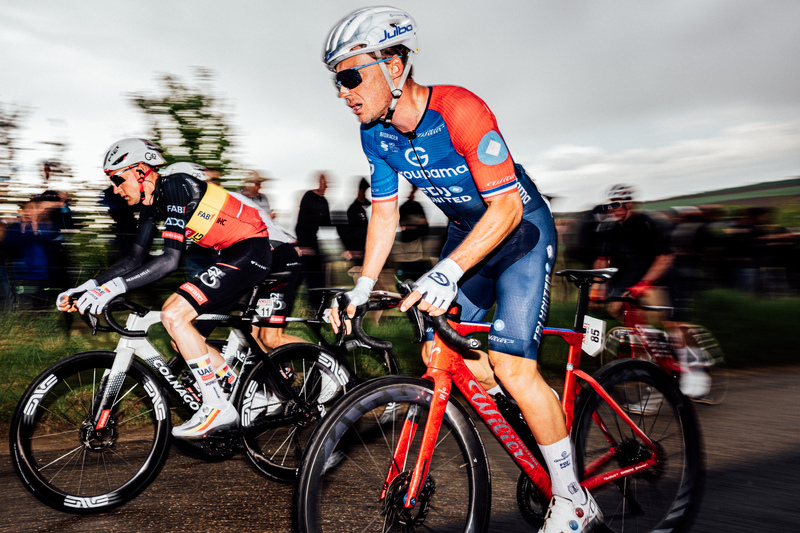 WilierTriestina's tweet image. At the #AmstelGoldRace 2026, Groupama-FDJ United delivered a strong #performance.

Romain Grégoire attacked with 45 km to go and fought until the end, finishing 4th. Ewen Costiou finished 9th.