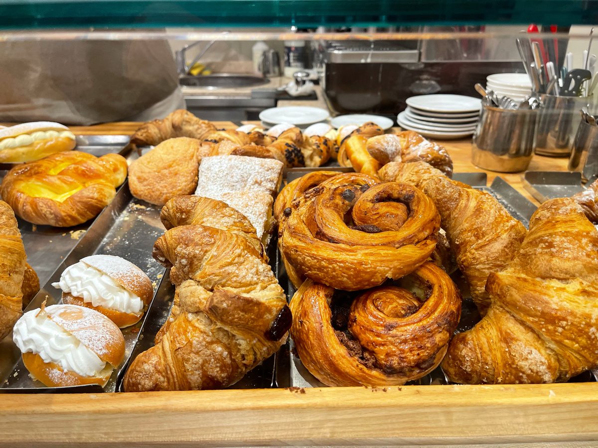 The WineSmacker tweet media