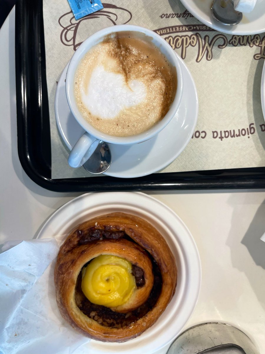 The WineSmacker tweet media