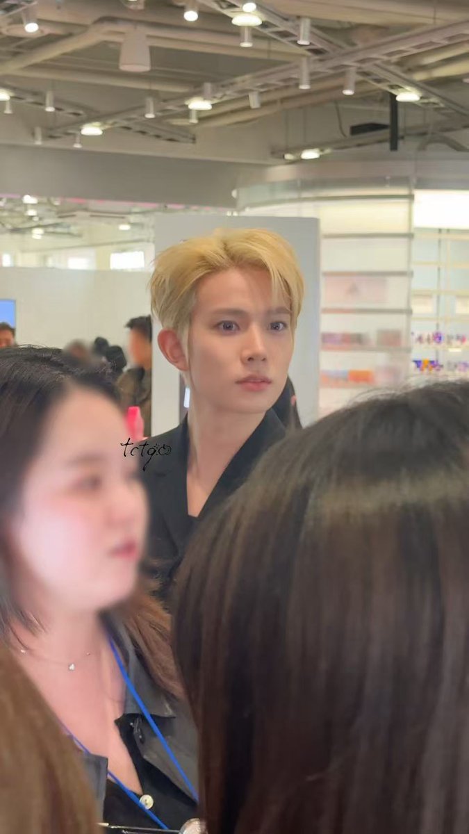 안나 ☆ fan acc tweet media