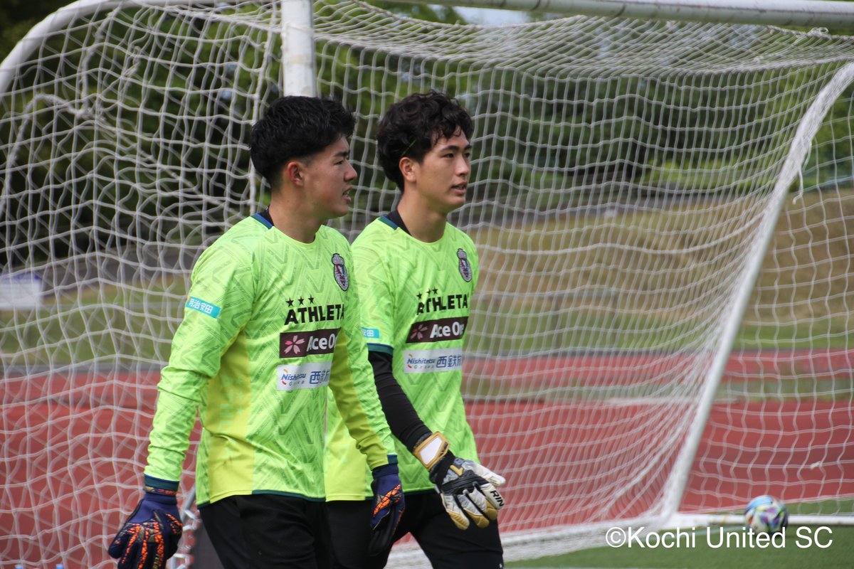 kochi_United's tweet photo. 【4/22(水) トレーニングPhoto⚽️】
今週末は #徳島ヴォルティス 戦📣
春野じゃ負けない🔥
高知一心で勝ち点3を掴み取りましょう！

#高知ユナイテッドSC https://t.co/chcL7RkSrt