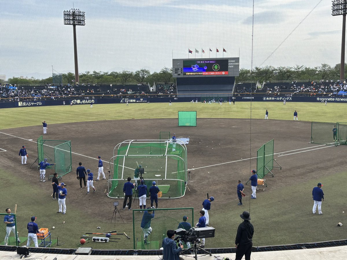 MIYAVI_1029's tweet image. お久しぶりの敷島！うさほーします！音痴な声乗ります
#giants
#上毛敷島球場