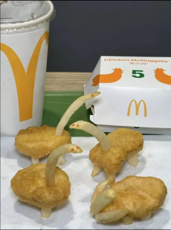 Michael46937887's tweet image. Erste Dreharbeiten zum neuen Jurassic World aufgetaucht. 

#jurassic 
#Nuggets