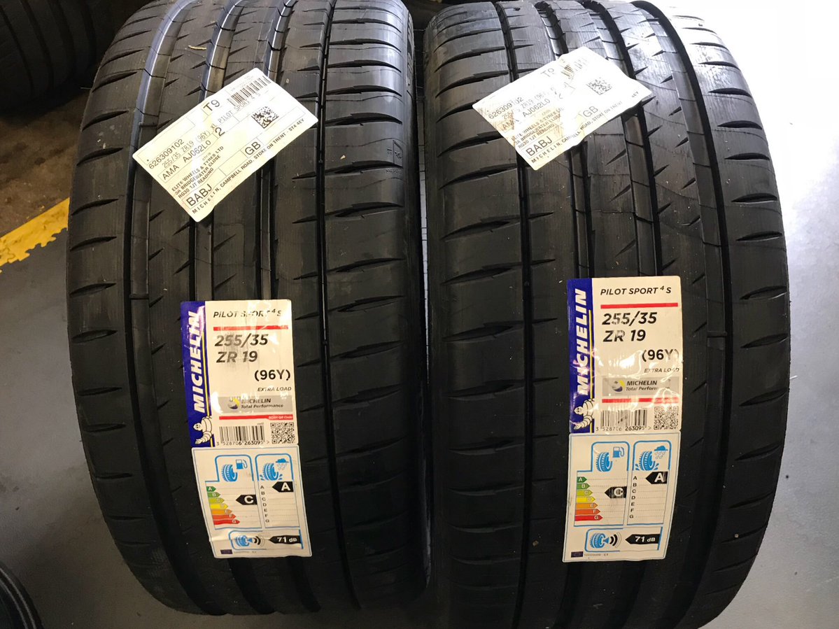 elite_wheel's tweet image. Thinking of replacing your vehicle's tyres? We supply #tyres to suit your needs and  budget. #AllNew #AllBrands #AllSizes  📞08053565382.