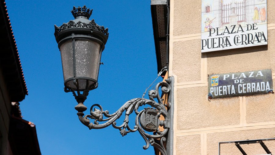 Lineamadrid's tweet image. Cualquier soporte que nos da luz con independencia del número de lámparas o elementos leds que disponga... 💡
«Unidades luminosas (Farolas). (No incluye parques y jardines ni M-30)» de @geoportalmadrid 👉 bit.ly/44PB9VW
#DatosAbiertos #Energía