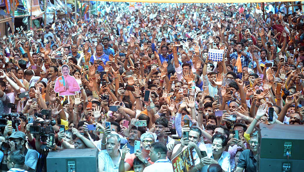 Yogi Adityanath tweet media