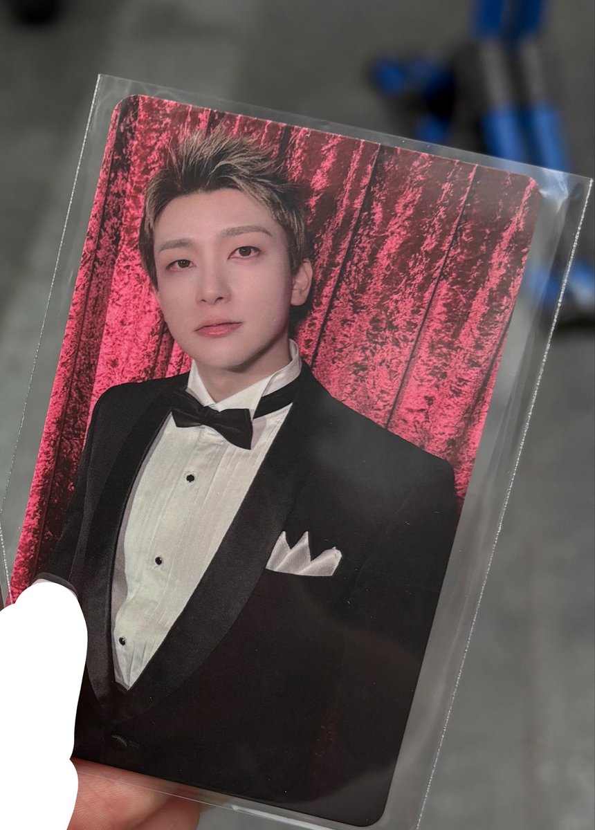 ദ്ദിꪔ̤̱ tweet media