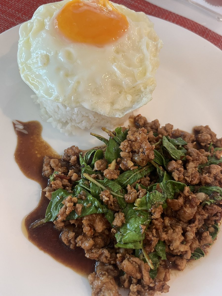 セミマル🇹🇭 tweet media