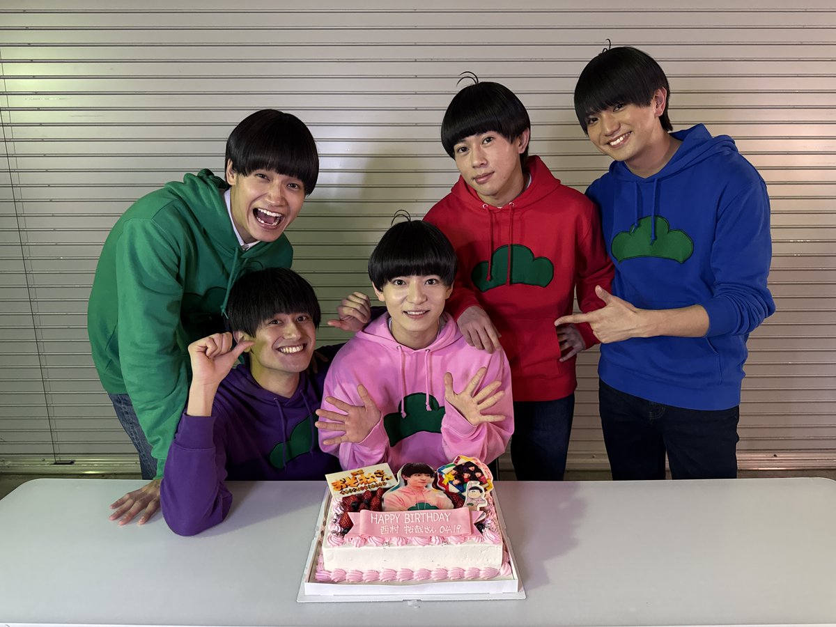 映画『おそ松さん 人類クズ化計画!!!!!?』公式 tweet media