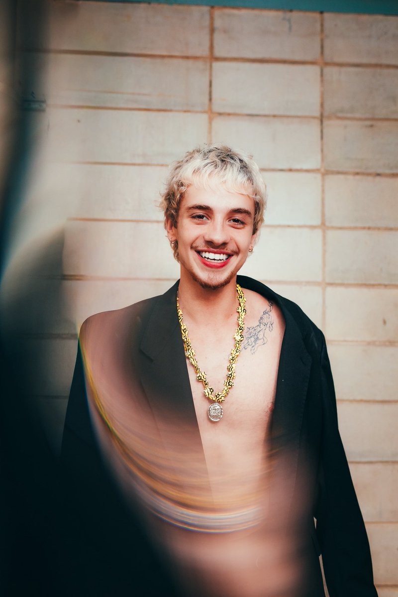 Central Reality tweet media