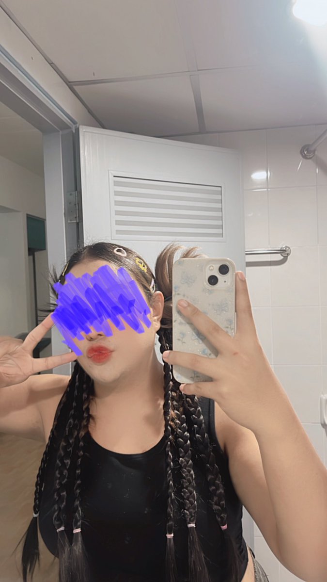 NATYEDSAMUI 🦋 tweet media