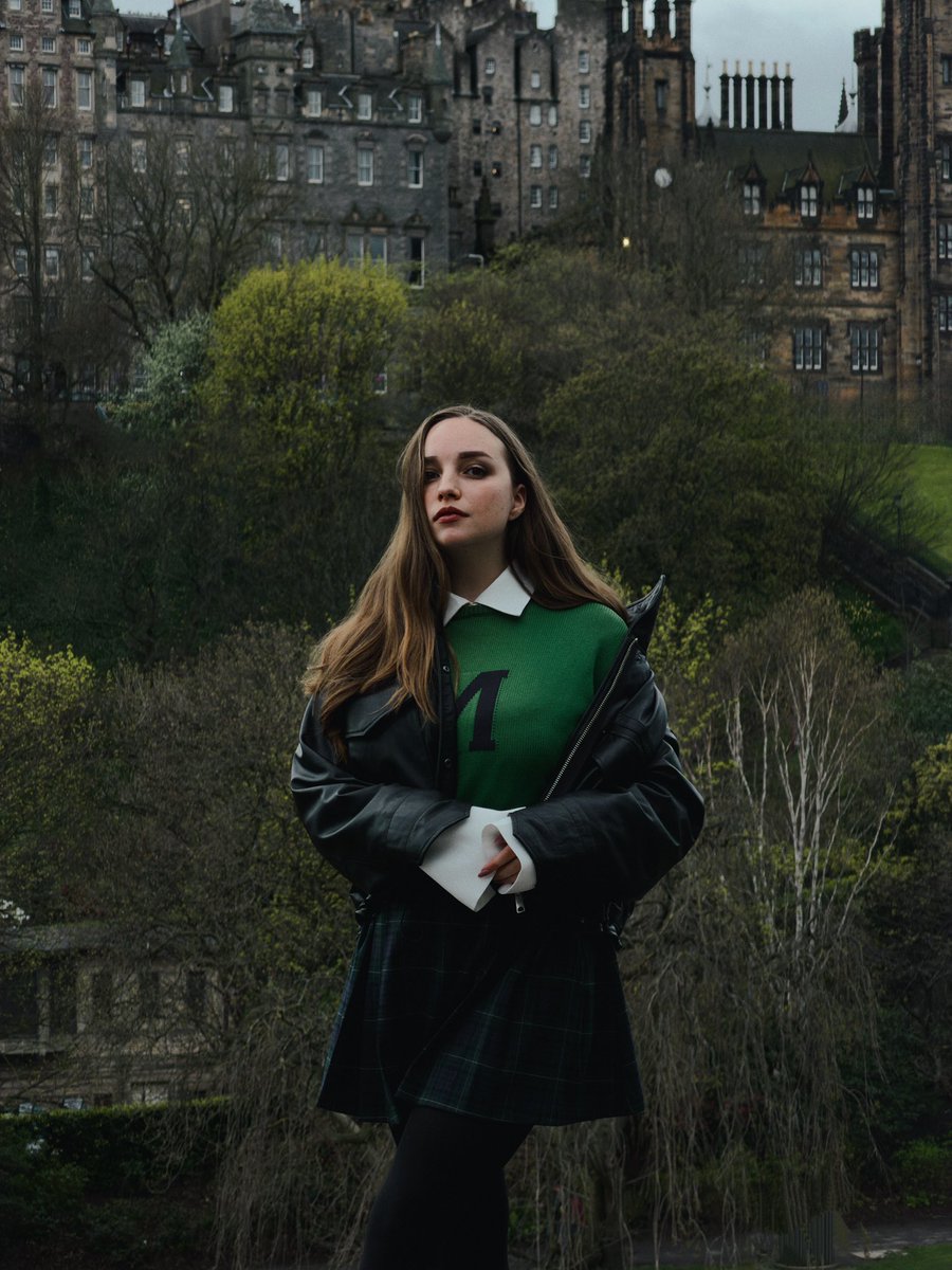 fridamania tweet media