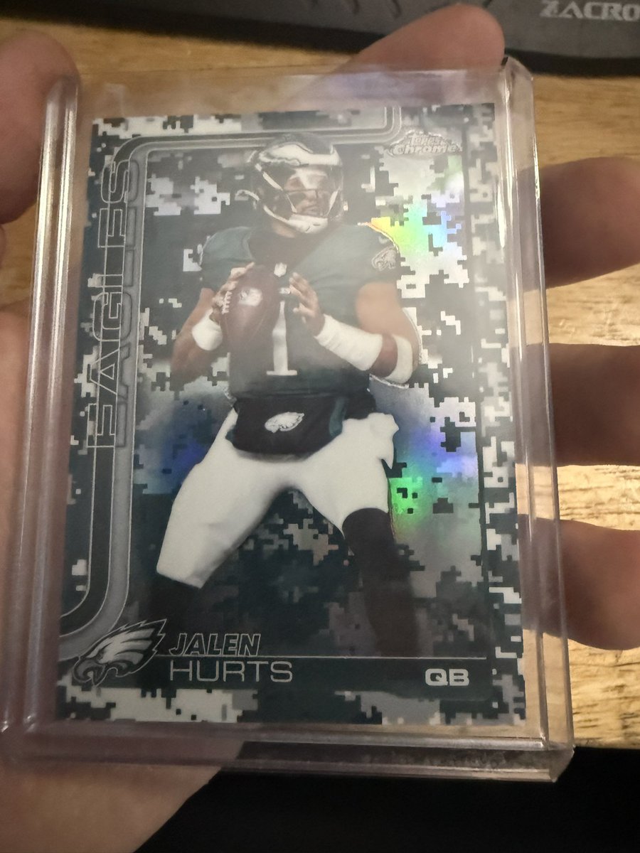 LGM10389 tweet media