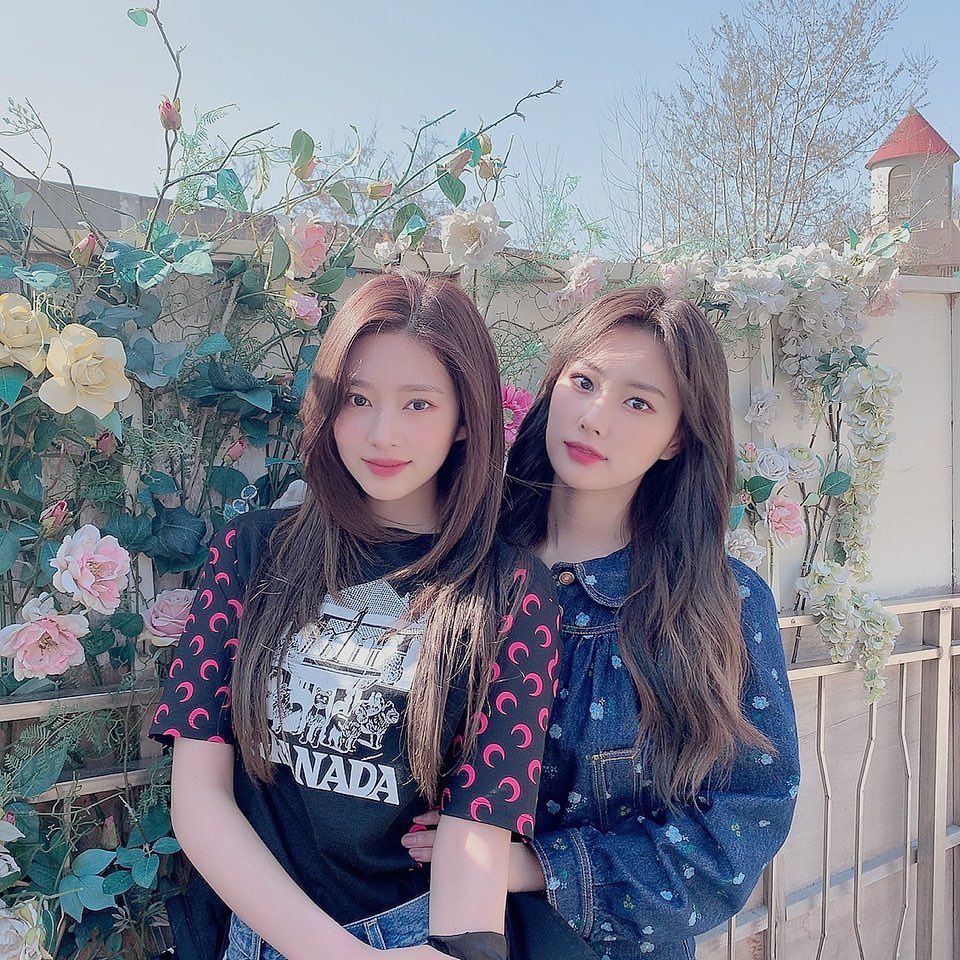 OTDIzone's tweet photo. OTD 6 years ago, Iz*one Ig Minju and Hyewon https://t.co/P68yXqtyIX