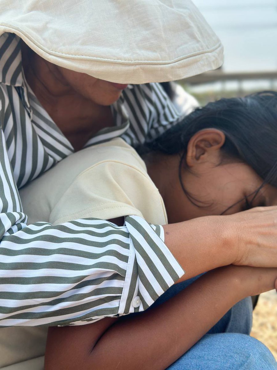 AFESIP's tweet photo. The victim girl, 9 years old, who was raped by Step-father several times for a year has met with the mother Somaly Mam now. Her mental state is very difficult right now. Hope that whe will gradually improve when she will be at the center.#survivor #AFESIP #Survivor  #Raped https://t.co/LBFmopSiiZ