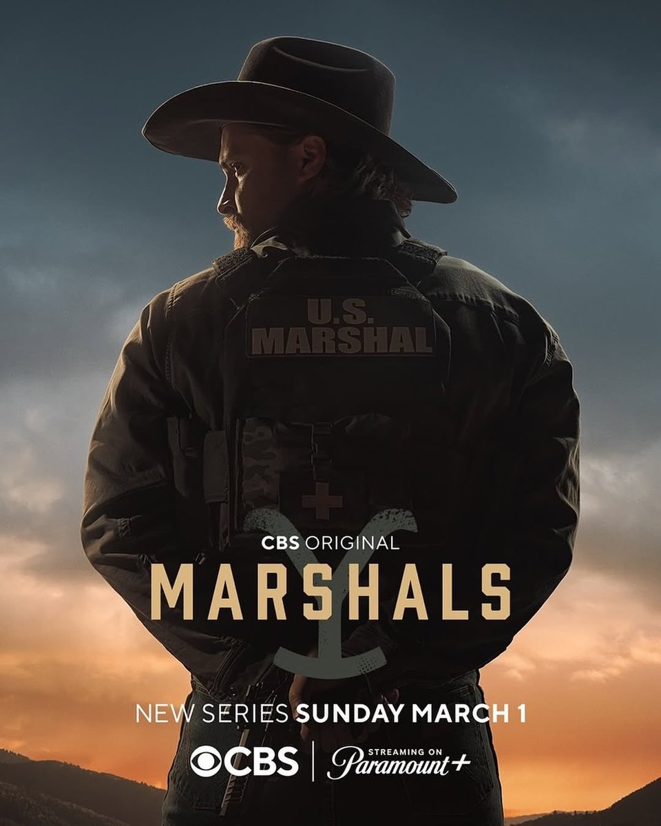 PlanetReviewDE's tweet image. #Marshals S1E8
Review ⭐️⭐️⭐️⭐️

Das wird viel zu chaotisch! Der Titel von #YMarshals S1E8 soll das Wiederauftauchen einer Miliz beschreiben, die sich von Kayce und den Marschällen beleidigt fühlt. Aber es spiegelt auch viel von dem wider, was das Team gerade durchmacht, da