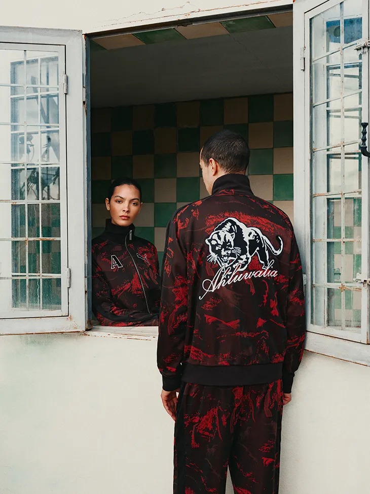 designscene's tweet image. PUMA and Ahluwalia Return With Football-Focused 2026 Drop - See more here: designscene.net/2026/04/puma-a…

#PUMA and London-based designer #PriyaAhluwalia introduce the latest chapter of their collaboration, shaped by a shared focus on sport and cultural reference. The collection draws