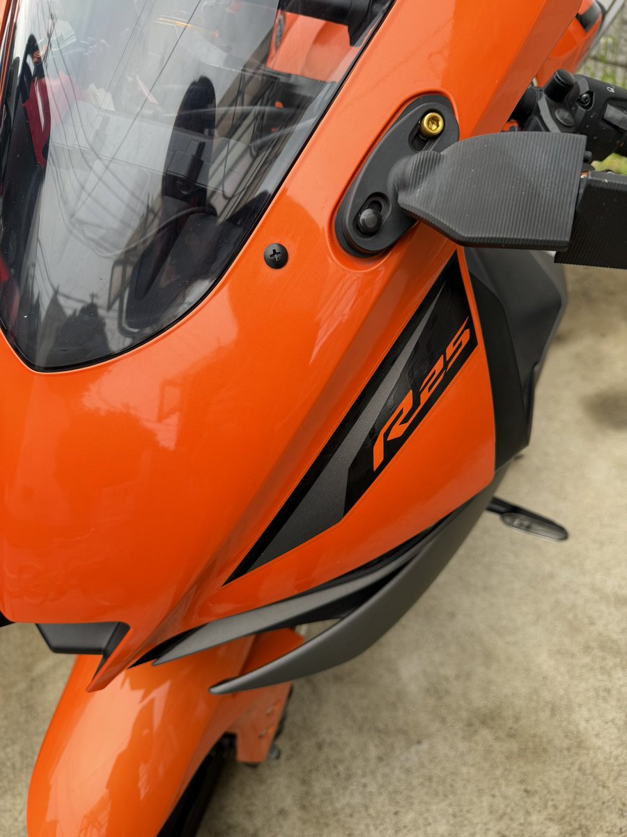 アキ缶 tweet media