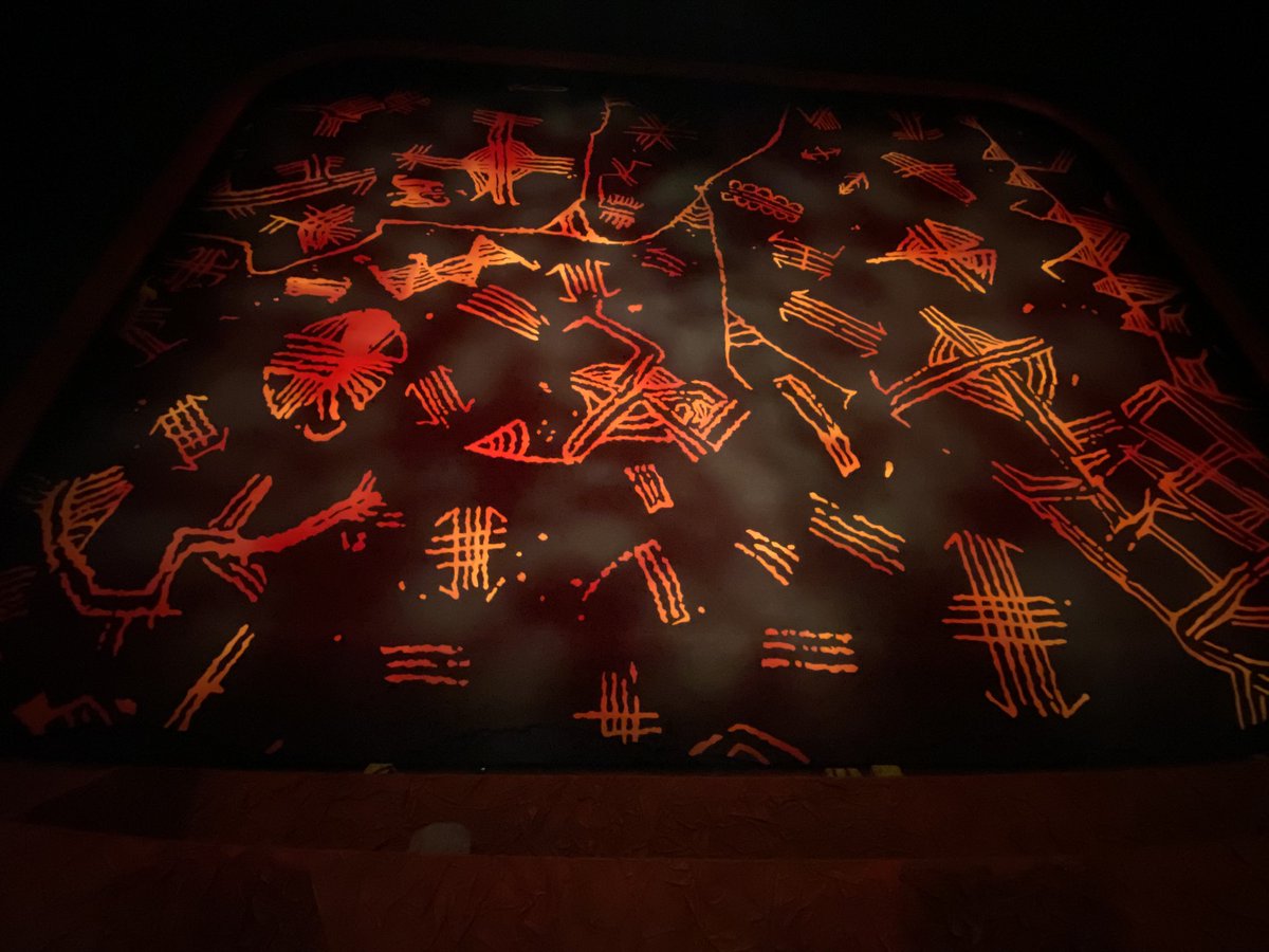 今日はこちらの席！
最前、ほぼセンター！✨

下手側から２番目のおもしろキリンさんのお顔がちょうどわたしの膝上にくる位置♡

カテコ目の前はシンバズ🦁

感想はお家に帰ってから〜

#ライオンキング　#劇団四季