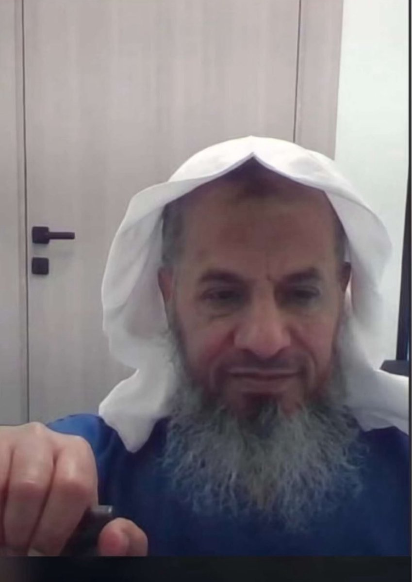 msfer123q1's tweet photo. اسأل الله العظيم رب العرش العظيم 
ان يفك أسره سالما ً
معافى 
عاجلاً غير آجل
اللهم أخرجه من ضيق السجن 
إلى سعة الحرية 
كما اخرجت يوسف عليه السلام 
اللهم صخر له جنود الأرض ملائكة السماء 

ياحي ياقيوم برحمتك نستغيث 
اللهم فرجله يارب السموات والأرض 
انك على كلشيً قدير https://t.co/clRu4F02ln