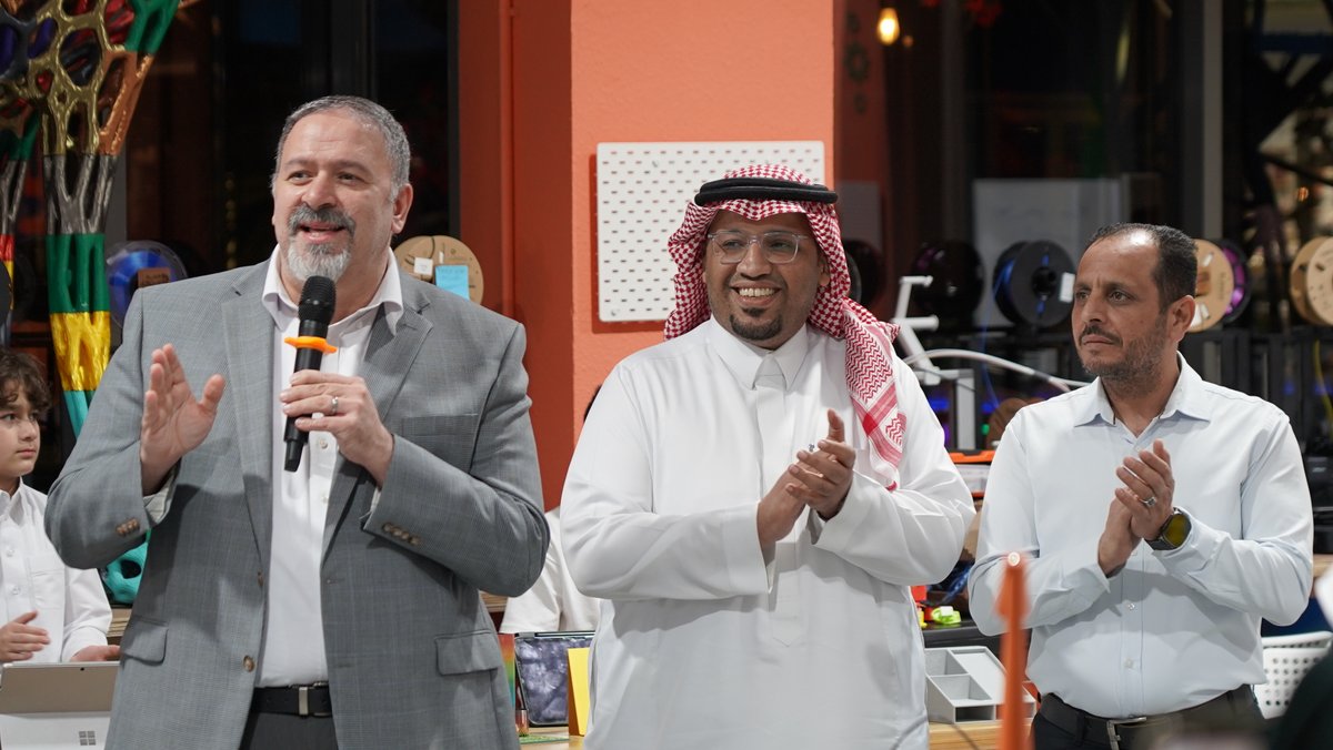 Creativity oasis | واحة الابتكـار tweet media