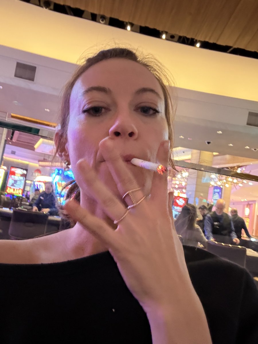Kelly Keegs tweet media