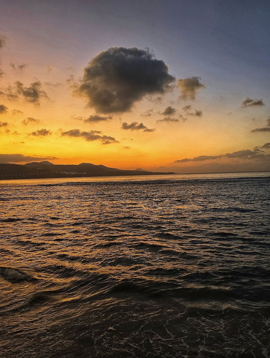 _Haveadream_'s tweet image. RESET.
.
.
.
.
#myself #love #personalgrowth #laspalmas #laspalmasdegrancanaria