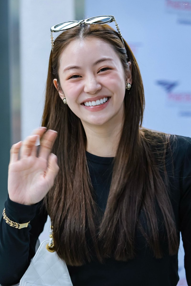 Phia 🐉 (@championofmine) / Posts / X