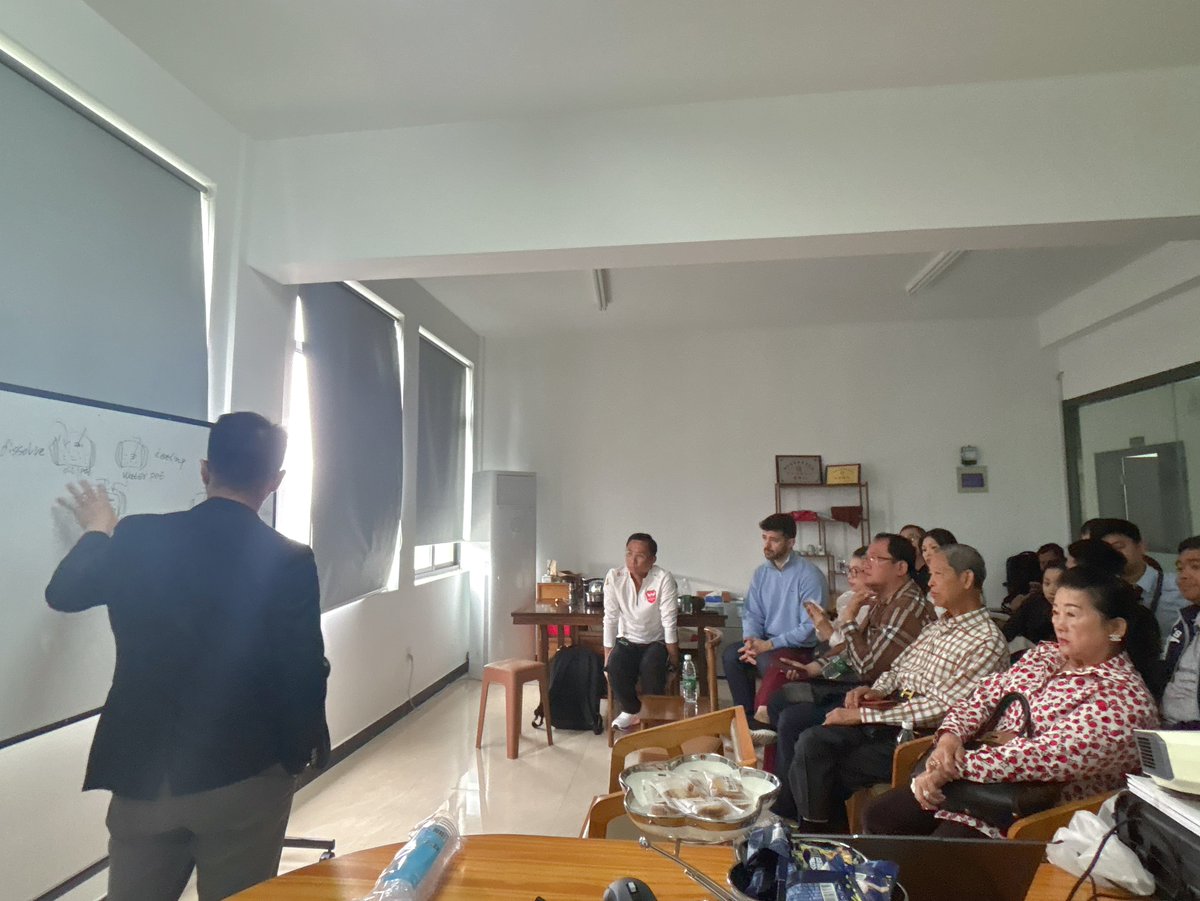 Finetechpharma's tweet image. Tony Tao, General Manager of Finetech, introduced Finetech's brand development history and our turnkey solutions to Southeast Asian clients.
pharmamachinecn.com

#turnkeysolution #pharmaceutical #PACKAGINGMACHINE