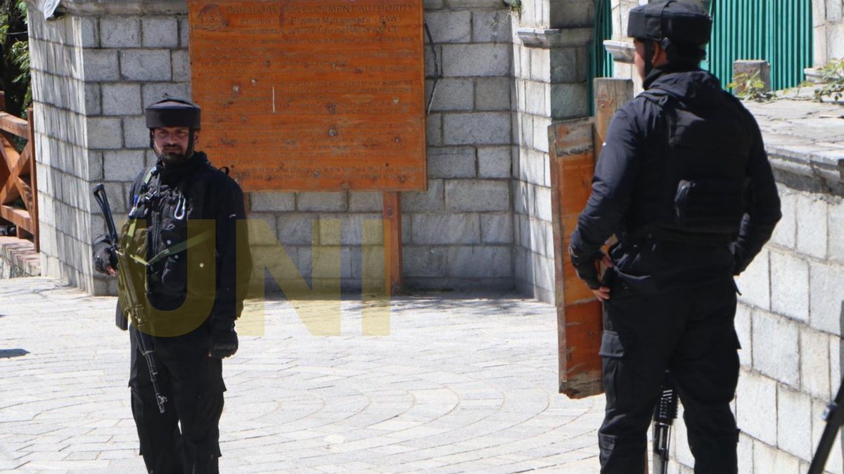 UNI_Photos's tweet image. In Photos | In the aftermath of the Pahalgam terror attack, security has been stepped up across Pahalgam, where 26 tourists were killed.

📸: Shah Junaid / UNI

#JammuAndKashmir | #Pahalgam | #PahalgamAttack | #PahalgamTerrorAttack | #UNI