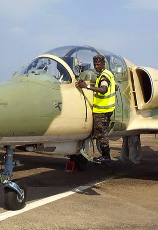navi090909's tweet photo. Gen Muhoozi Kainerugaba is actively fostering inter-service cooperation, ensuring the Air Force and Land Forces work in perfect harmony. This inclusive leadership approach strengthens overall military lethality. 
#Mkat52 https://t.co/R8x2SzWKpC