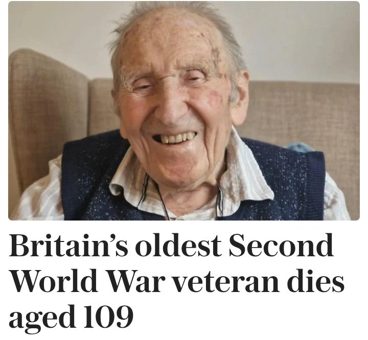 MrFezziwig™ tweet media