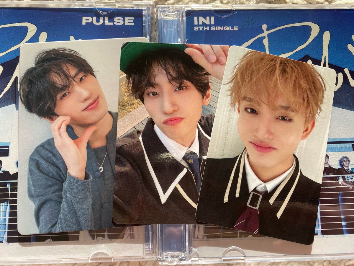 𝘮𝘰𝘮𝘰. tweet media