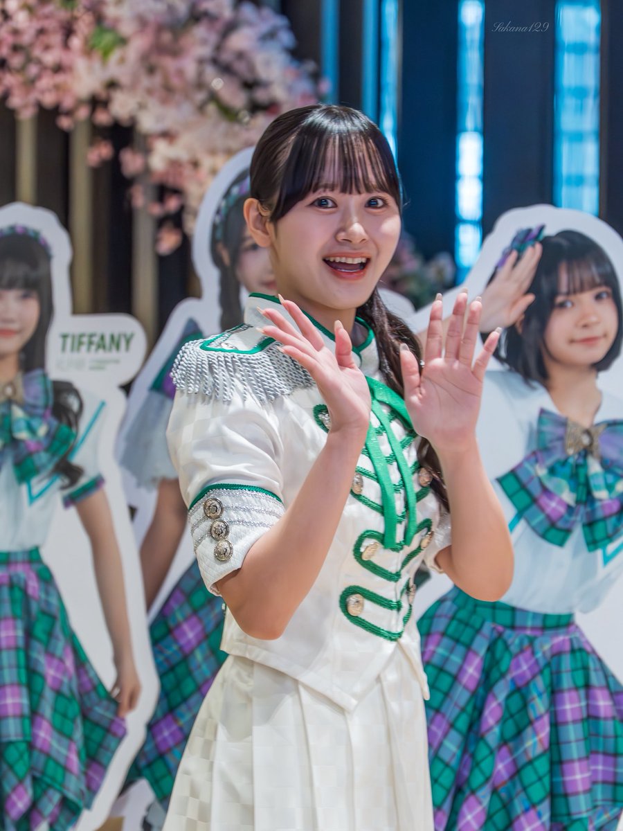 s0710r__'s tweet photo. 昨日か明日か、どっちのほうが君を想うか考えてたけど、答えは——今この瞬間だった。
もう今、君のことを想ってる🥺🤍

2026.04.19｜Tencho Event
#MashiroKLP48 #KLP48 https://t.co/VcKVlDCFXj