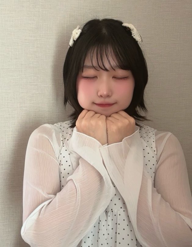 anri_04_22's tweet photo. お祝いのお言葉沢山ありがとうだよぉ🌟
 #HappyBirthday  #21歳  #アイドル研究生 https://t.co/oN9DU3j1fy