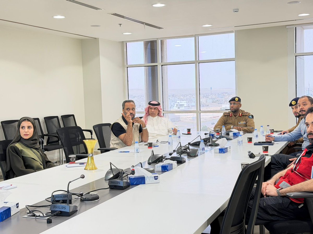 عقدت لجنة الأمن والسلامة – إحدى اللجان الفرعية ببرنامج المدن الصحية اجتماعها الدوري، وذلك لعرض المحاور السابقة وطرح ومناقشة مبادرات مجتمعية جديدة ، والتي تستهدف تعزيز الأمن والسلامة على مستوى المجتمع تمهيدًا لتقييمها 

#الأحساء_مدينة_صحية_عالمية