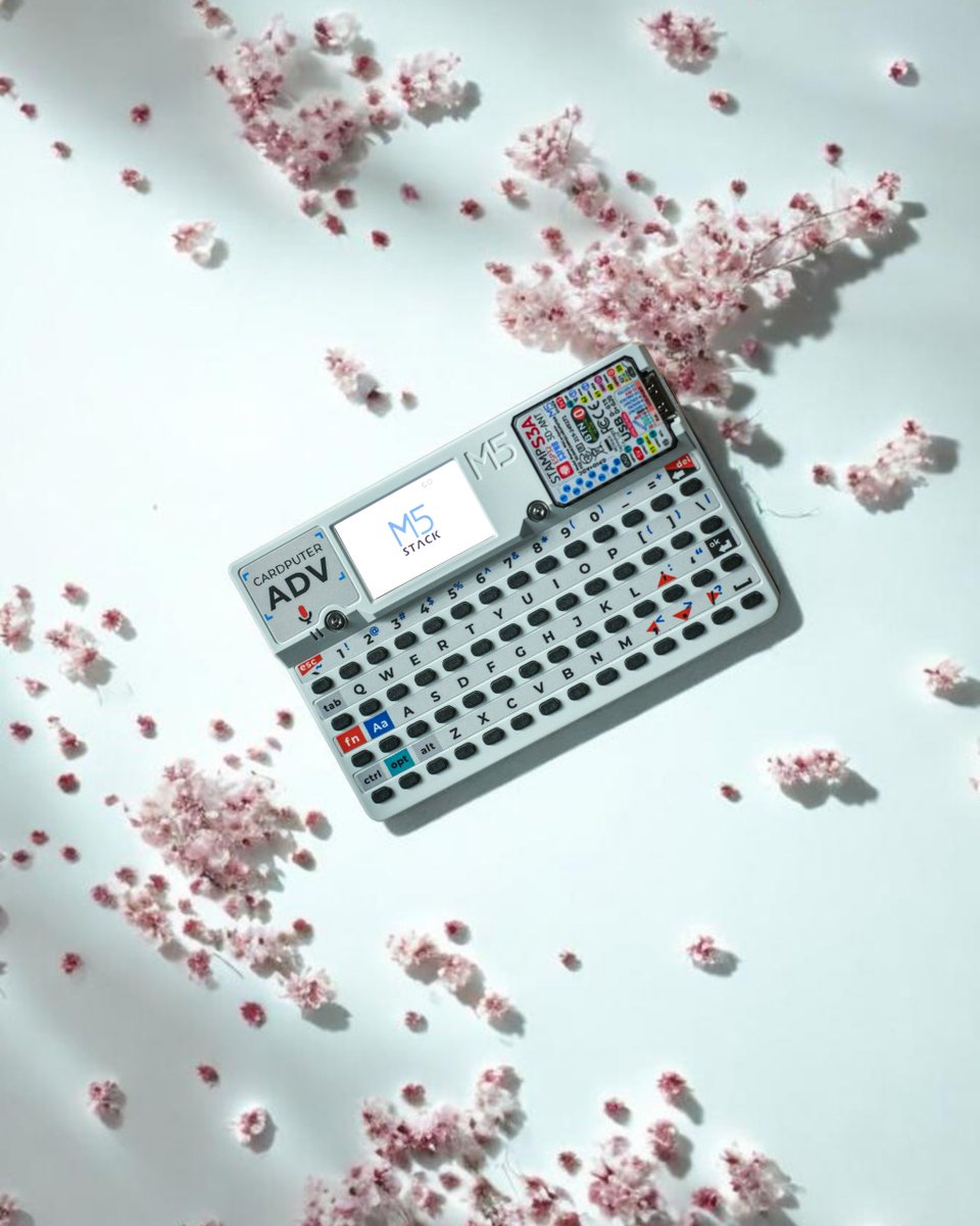 M5Stack's tweet image. Cardputer-Adv in the spotlight 📸⚡
Pocket-sized, compact, and equipped with full keyboard ⌨
Small in size, big on style ✨
Photo by @nitinsvfilms
#M5Stack #Cardputer #Maker #OpenSource #ESP32