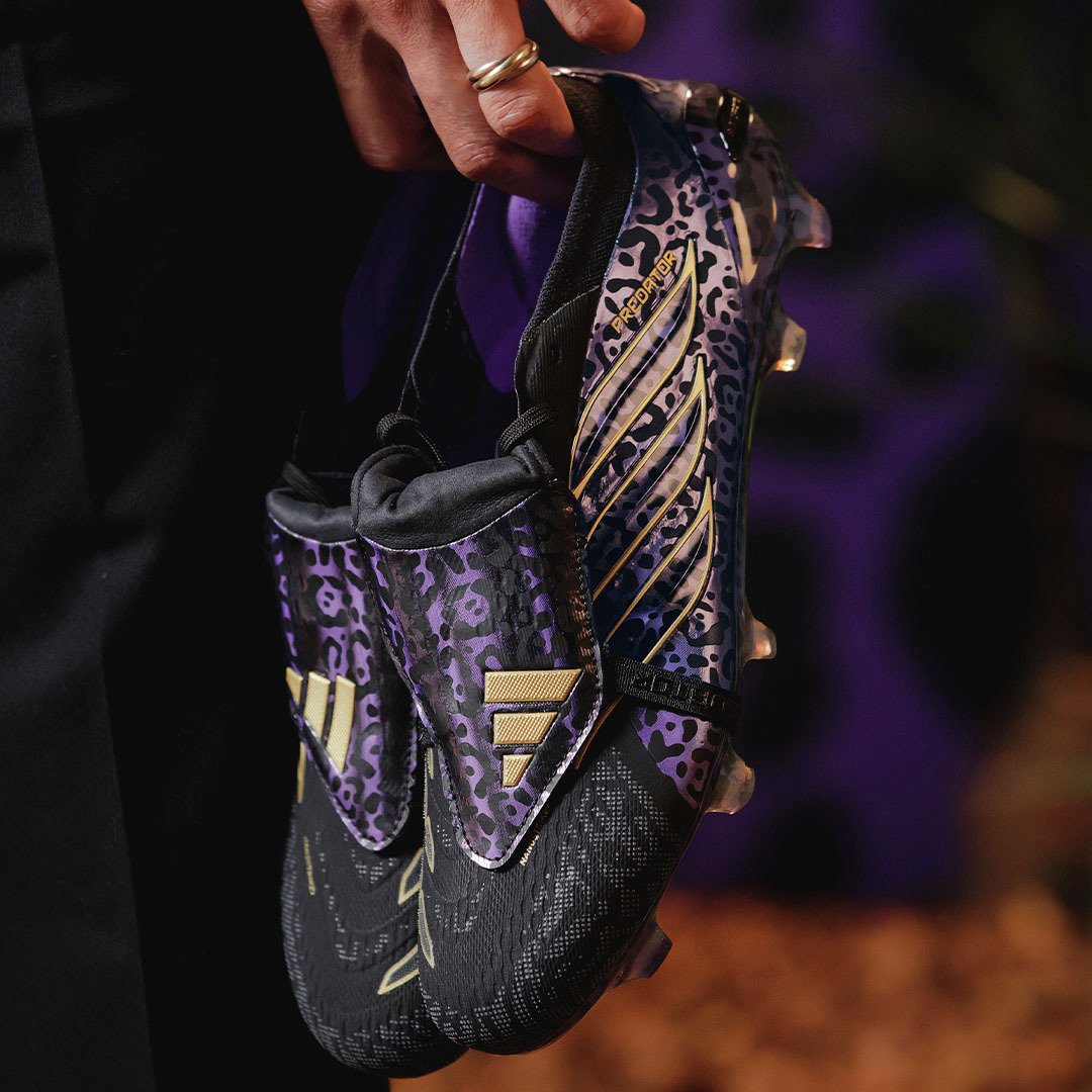 soccershop_kamo's tweet image. PREDATOR KAKA

レジェンドプレーヤー、カカにインスパイアされたプレデター限定モデルが登場。

#サッカーショップKAMO では、本日よりオンラインストア限定で発売開始✨
※お一人様1点のみの購入とさせていただきます。

詳細はこちら🔽
x.gd/O129P

#adidas
#KAMO