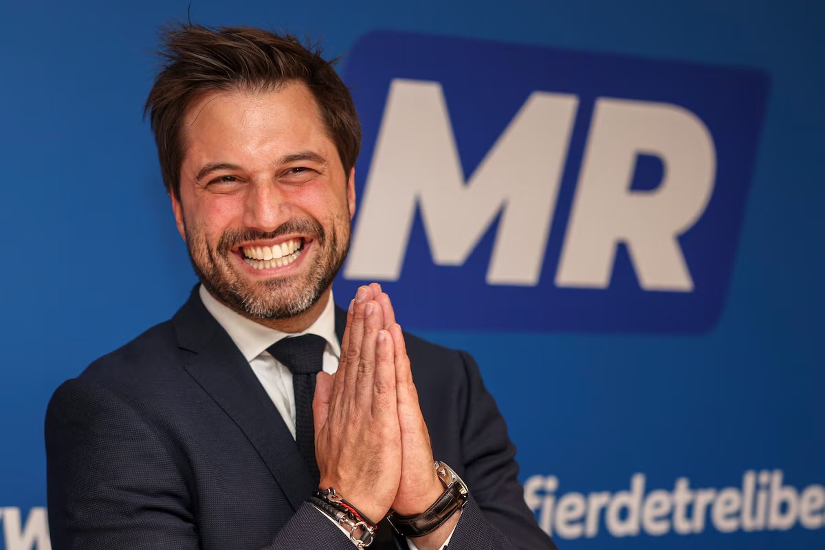 RobertSteuckers's tweet image. Wanneer vrijheid wordt gebruikt om te domineren: wat de liberale discours van MR niet zegt
synergon-info.blogspot.com/2026/04/wannee… #MR #Liberalisme #België