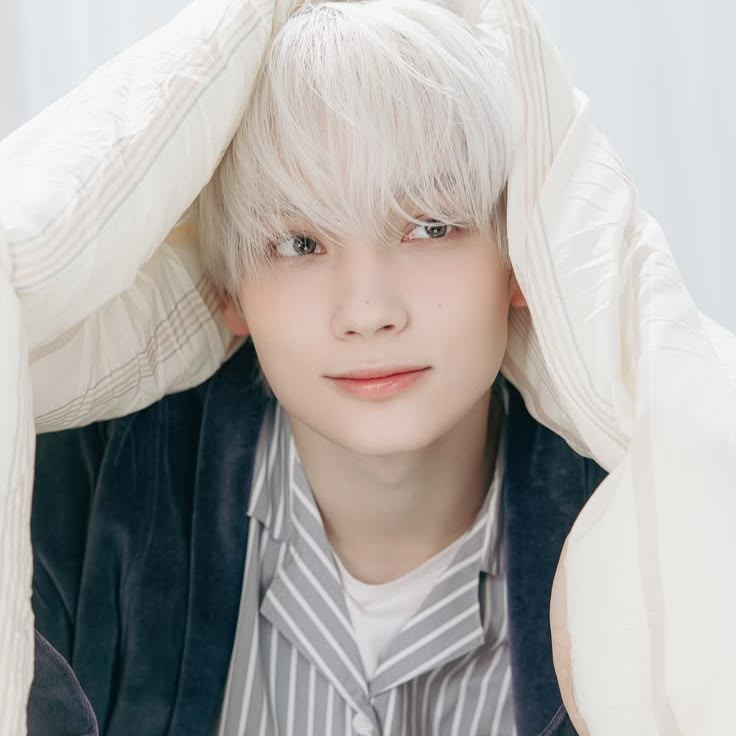 celo saw txt | 03/08 tweet media