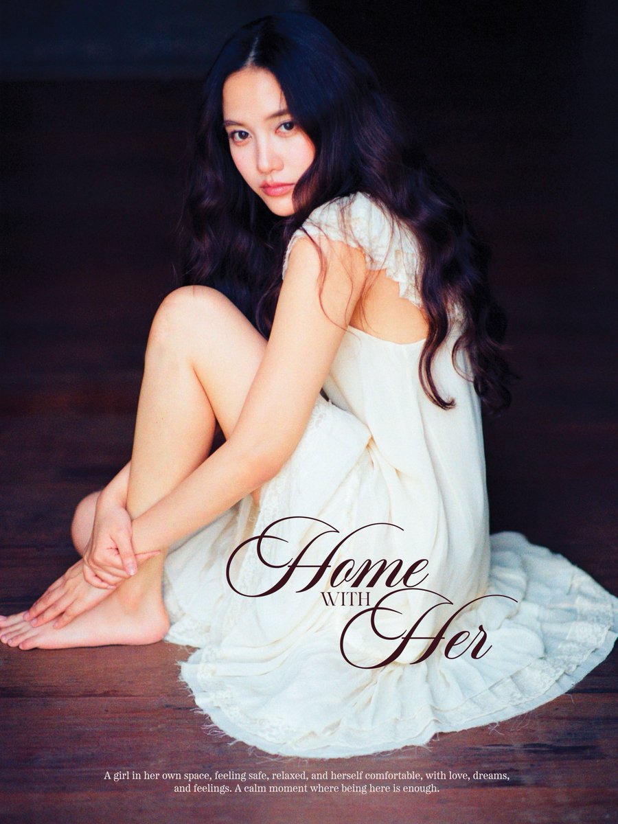 Official Poster — Home with Her
Sarocha’s Photobook

🔜 More information, including special moments to be shared with fans, will be revealed soon

#HomeWithHerByFreen
#HomeWithHerPhotobook
#srchafreen