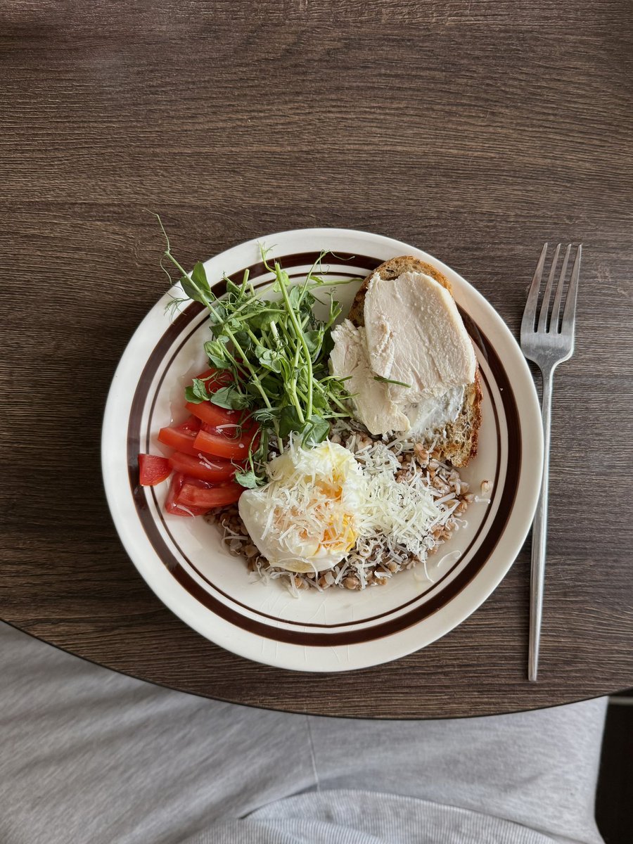 твоя лучшая училка. tweet media