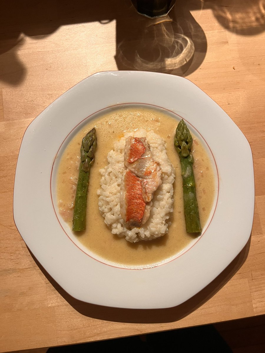 γα∫∫inε tweet media