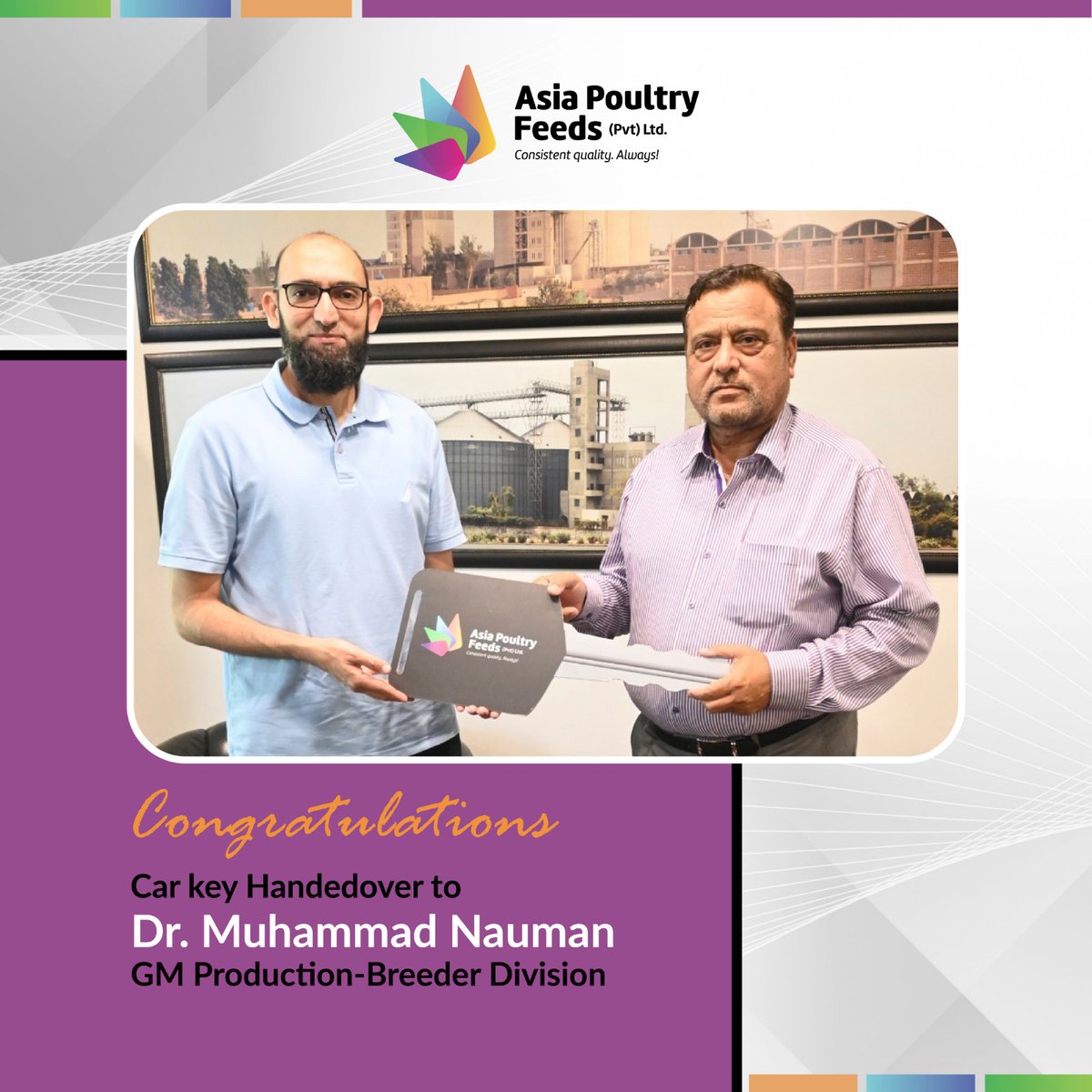 AsiaFeeds's tweet image. Congratulations to 𝐃𝐫. 𝐌𝐮𝐡𝐚𝐦𝐦𝐚𝐝 𝐍𝐚𝐮𝐦𝐚𝐧 (𝐆𝐌 𝐏𝐫𝐨𝐝𝐮𝐜𝐭𝐢𝐨𝐧 – 𝐁𝐫𝐞𝐞𝐝𝐞𝐫 𝐃𝐢𝐯𝐢𝐬𝐢𝐨𝐧) on the prestigious milestone of receiving a car key.
.
.
#AsiaPoultryFeeds #DrMuhammadNauman #LeadershipExcellence #KeyAchievement #CoreStrength #ValuedLeadership