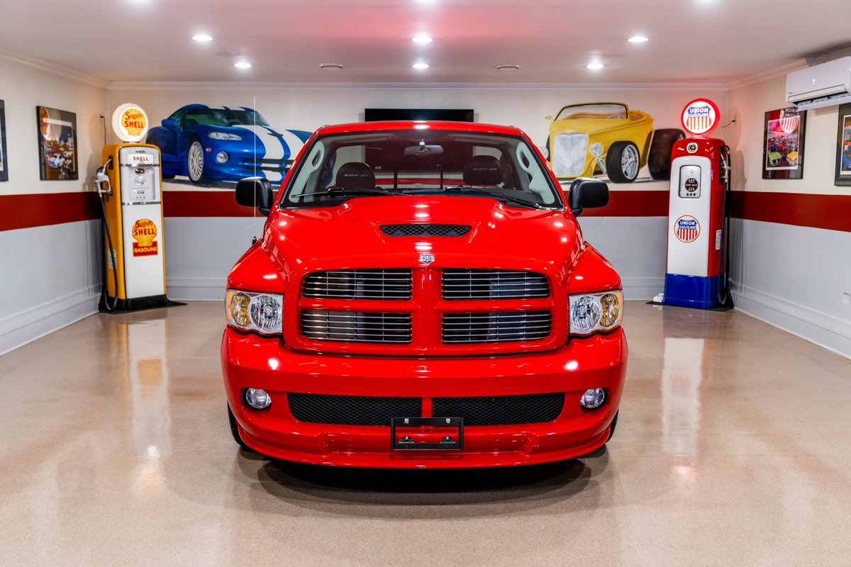 KingOfMopar1's tweet image. 2004 Dodge Ram SRT-10