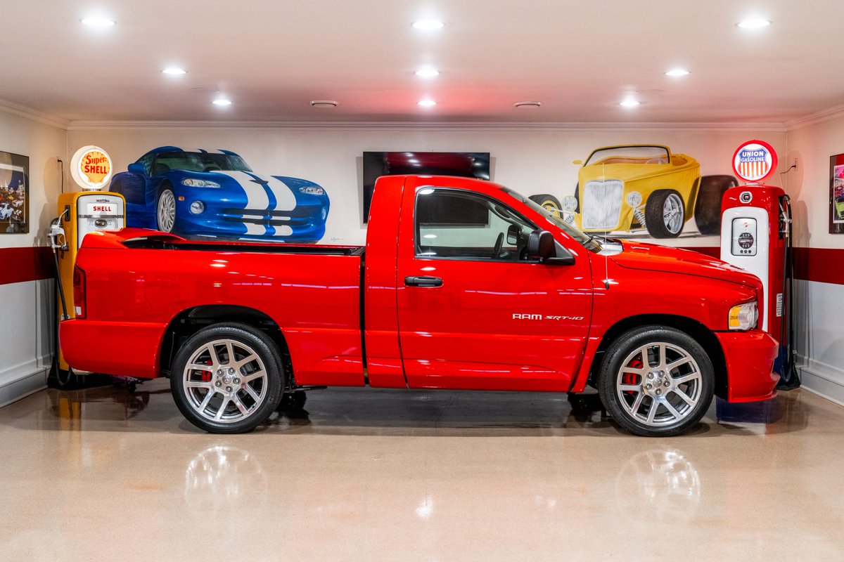 KingOfMopar1's tweet image. 2004 Dodge Ram SRT-10