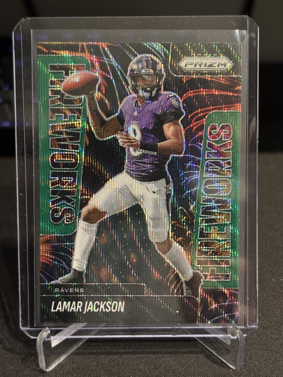 Lotski_Cards's tweet image. Check out 2025 Panini Prizm Football Fireworks Lamar Jackson #22 Green Wave Prizm Ravens ebay.us/m/FHPBBE #eBay via @eBay #panini #sportscards #football #NFL