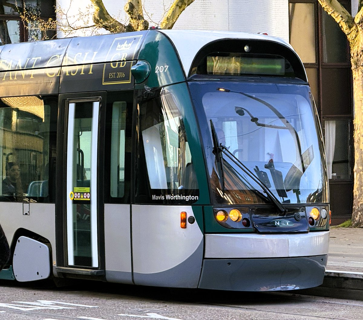 nottmoffices's tweet image. Looking at #office space in the city, need easy connectivity to get around faster too? #eastmidsheadsup link: nottingham-offices.com/go