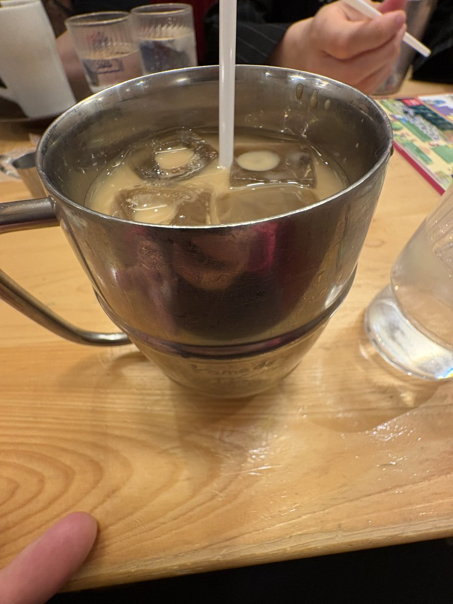 goron5's tweet image. 昨日はこちらでサポートでした‼️
Broken By The Screamバンドセットで新宿アンチノックありがとうございました‼️

案の定熱くて暑かったライブ
ハンディーファン大正解でした！

パワー飯はトマトとにんにくのパスタ
血をサラサラにしなければ…！

次回は渋谷メタル会‼️
よろしくお願いします‼️
#BBTS